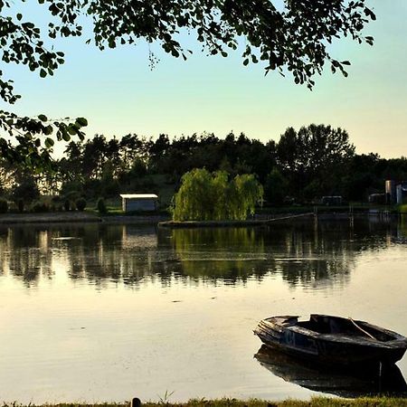 Agrowczasy Nad Stawem Villa Gartatowice Eksteriør bilde