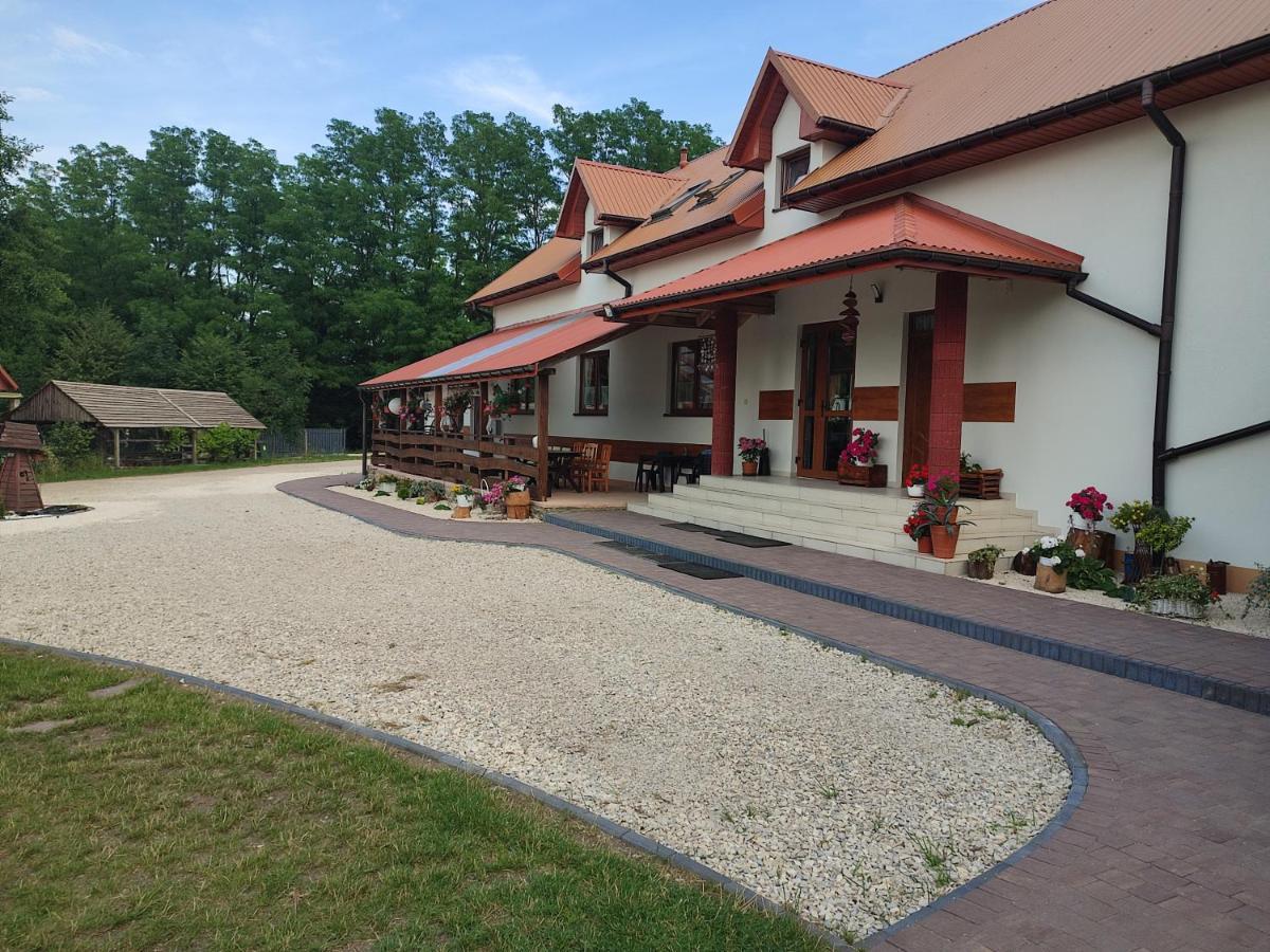 Agrowczasy Nad Stawem Villa Gartatowice Eksteriør bilde