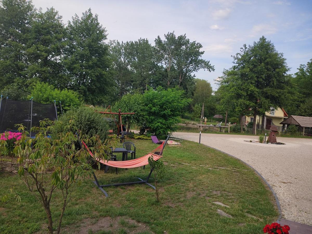 Agrowczasy Nad Stawem Villa Gartatowice Eksteriør bilde