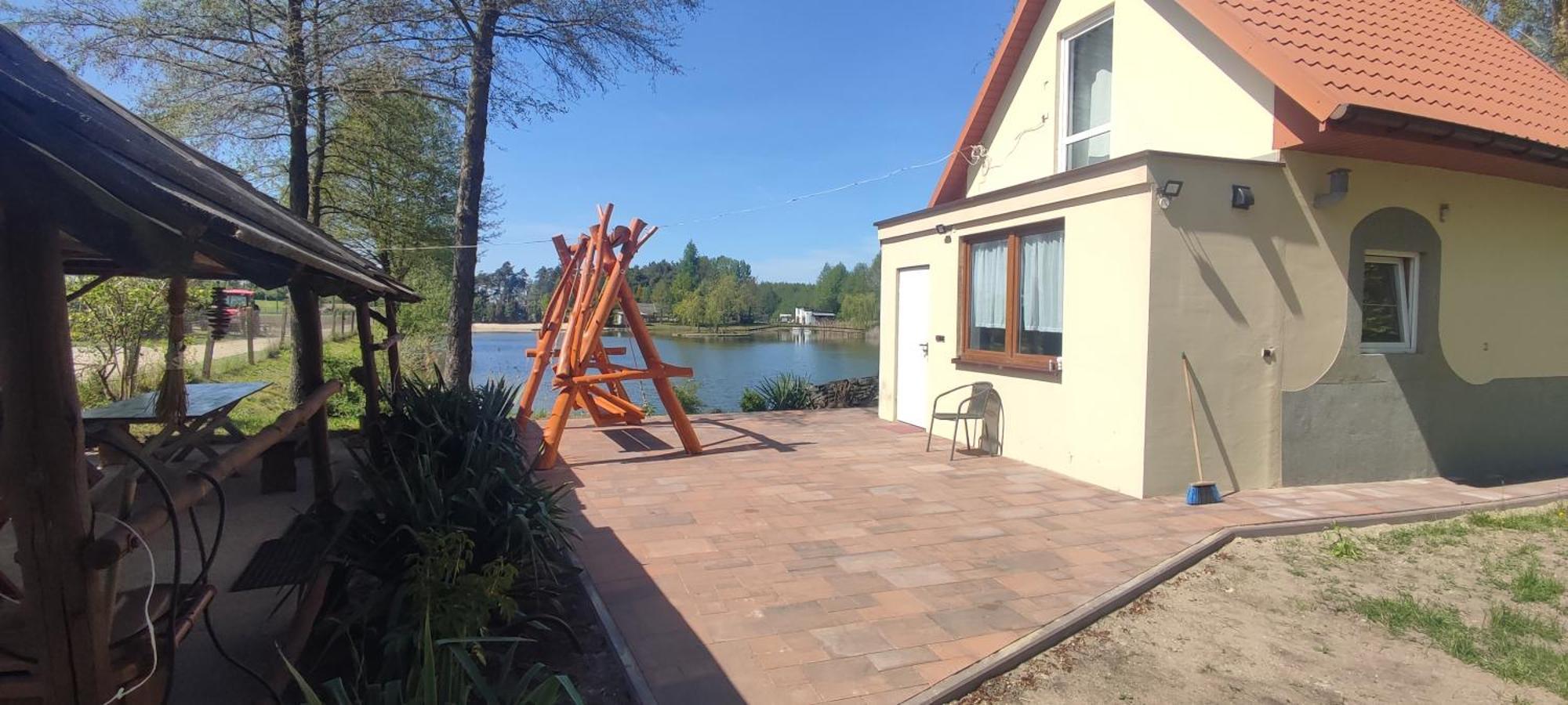 Agrowczasy Nad Stawem Villa Gartatowice Rom bilde
